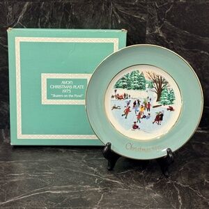AVON “Skaters on the Pond” Christmas Plate Series 1976